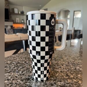 Hydrojug Aubrie Checkered Traveler 40 Oz NWT